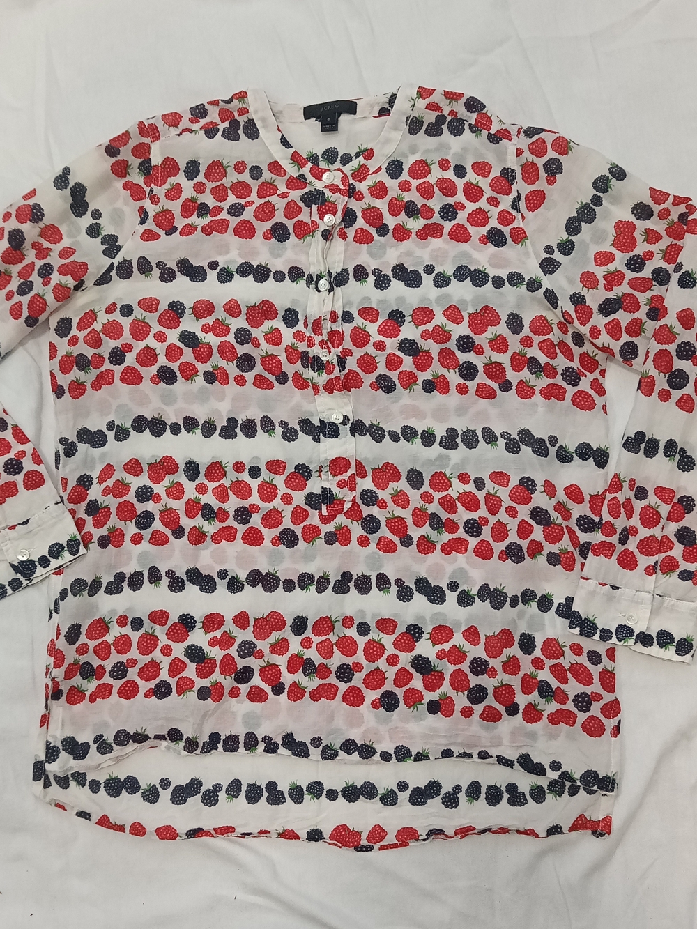 J. Crew White Popover Long Sleeve Blouse with Red and Navy Berry Print Sz 6